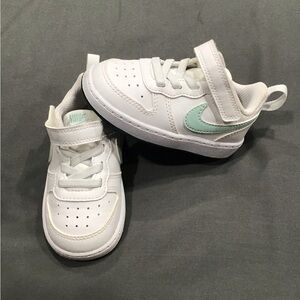 Nike Court Borough Low Recraft White/Teal DV5458-102 Hook & Loop Strap Size 6C